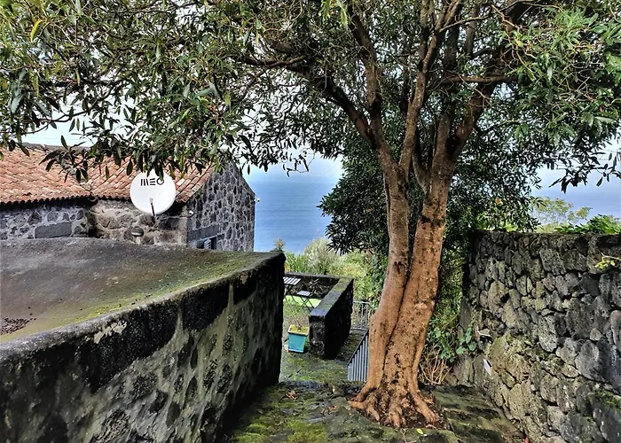 Casa Sao Miguel Ferienhaus São Roque do Pico